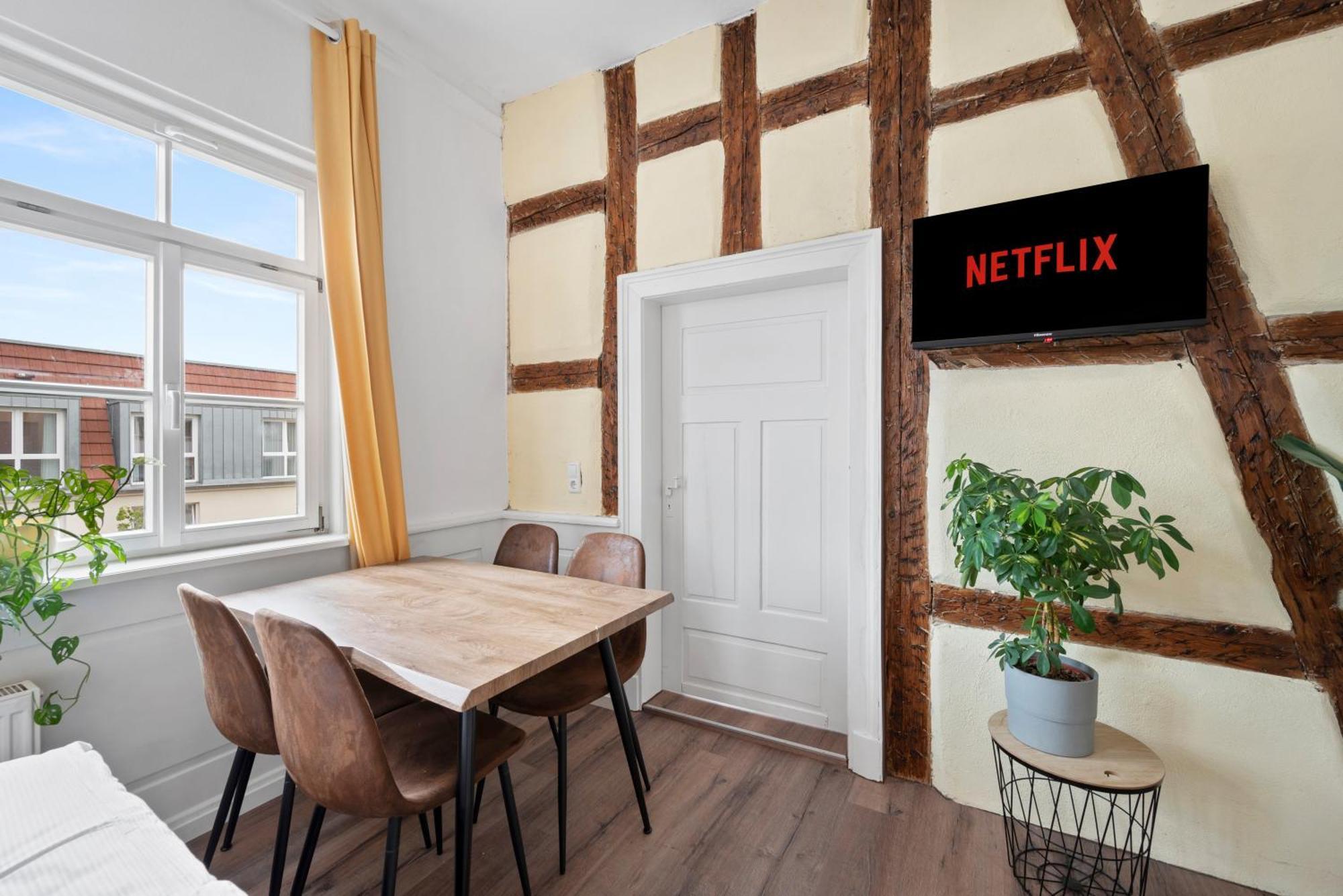 Backhome - Business&Family - Fantastische Schlosslage, Smarttv, Waschtrockner, Netflix, 50Qm, 24H Checkin - Apartment 3 路德维希堡 外观 照片