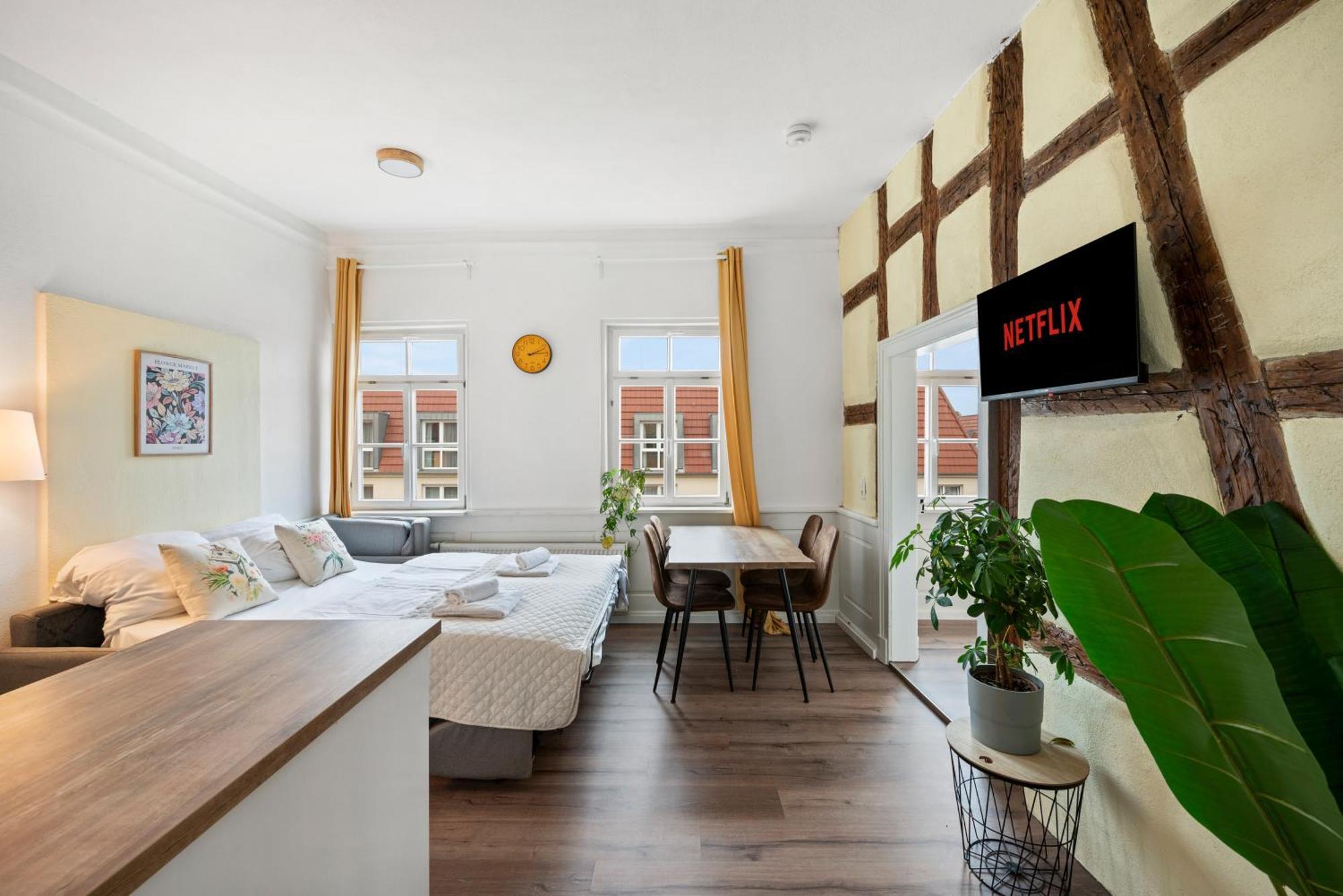 Backhome - Business&Family - Fantastische Schlosslage, Smarttv, Waschtrockner, Netflix, 50Qm, 24H Checkin - Apartment 3 路德维希堡 外观 照片