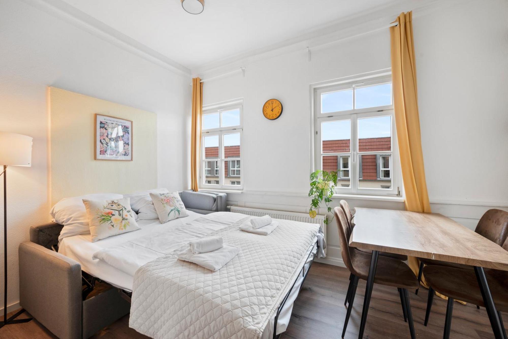 Backhome - Business&Family - Fantastische Schlosslage, Smarttv, Waschtrockner, Netflix, 50Qm, 24H Checkin - Apartment 3 路德维希堡 外观 照片