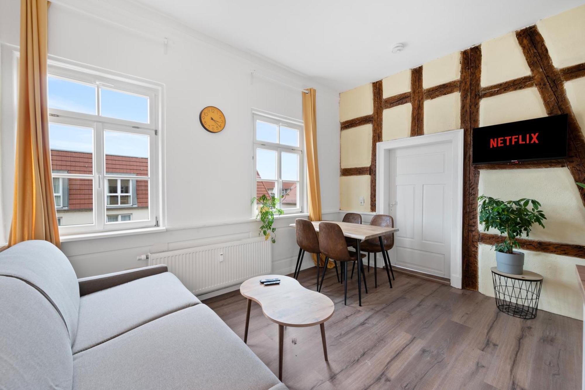 Backhome - Business&Family - Fantastische Schlosslage, Smarttv, Waschtrockner, Netflix, 50Qm, 24H Checkin - Apartment 3 路德维希堡 外观 照片