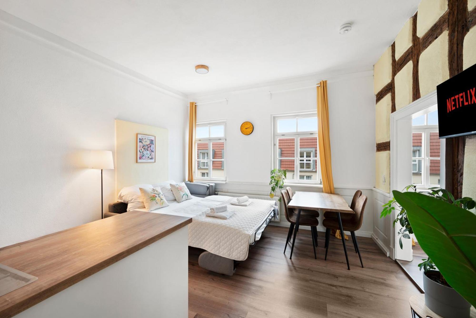 Backhome - Business&Family - Fantastische Schlosslage, Smarttv, Waschtrockner, Netflix, 50Qm, 24H Checkin - Apartment 3 路德维希堡 外观 照片